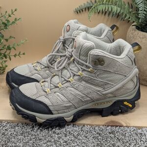 Merrell Moab 2 Vent Women's Size 9.5 Boots Hiking Walking Work Camping Outdoor